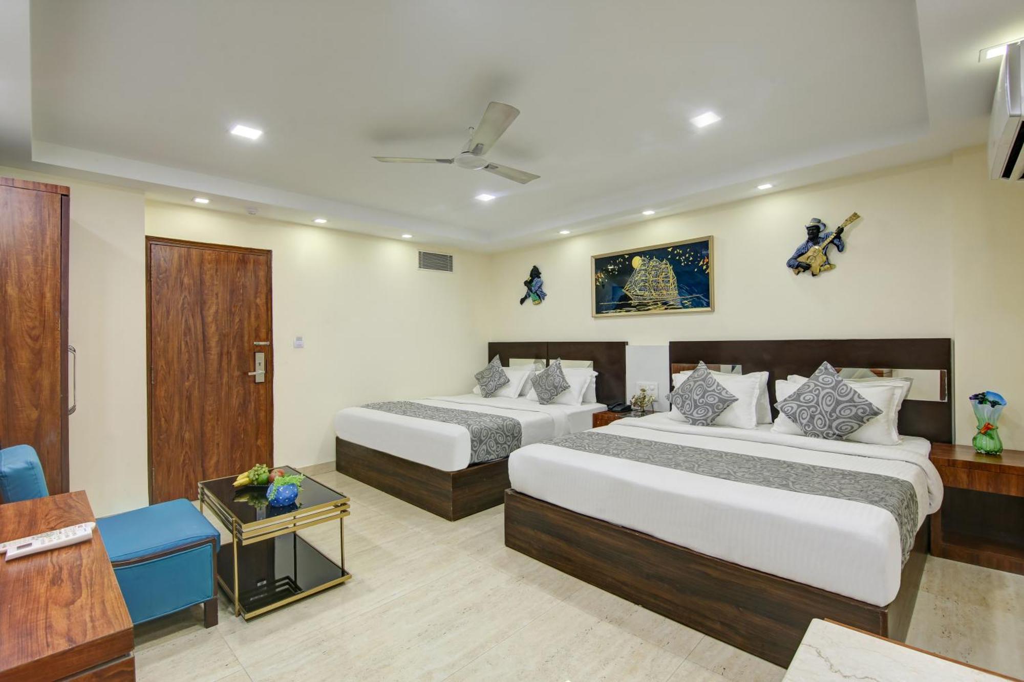 Hotel Neu Villa - Near Connaught Place & New Delhi Railway Station Eksteriør billede